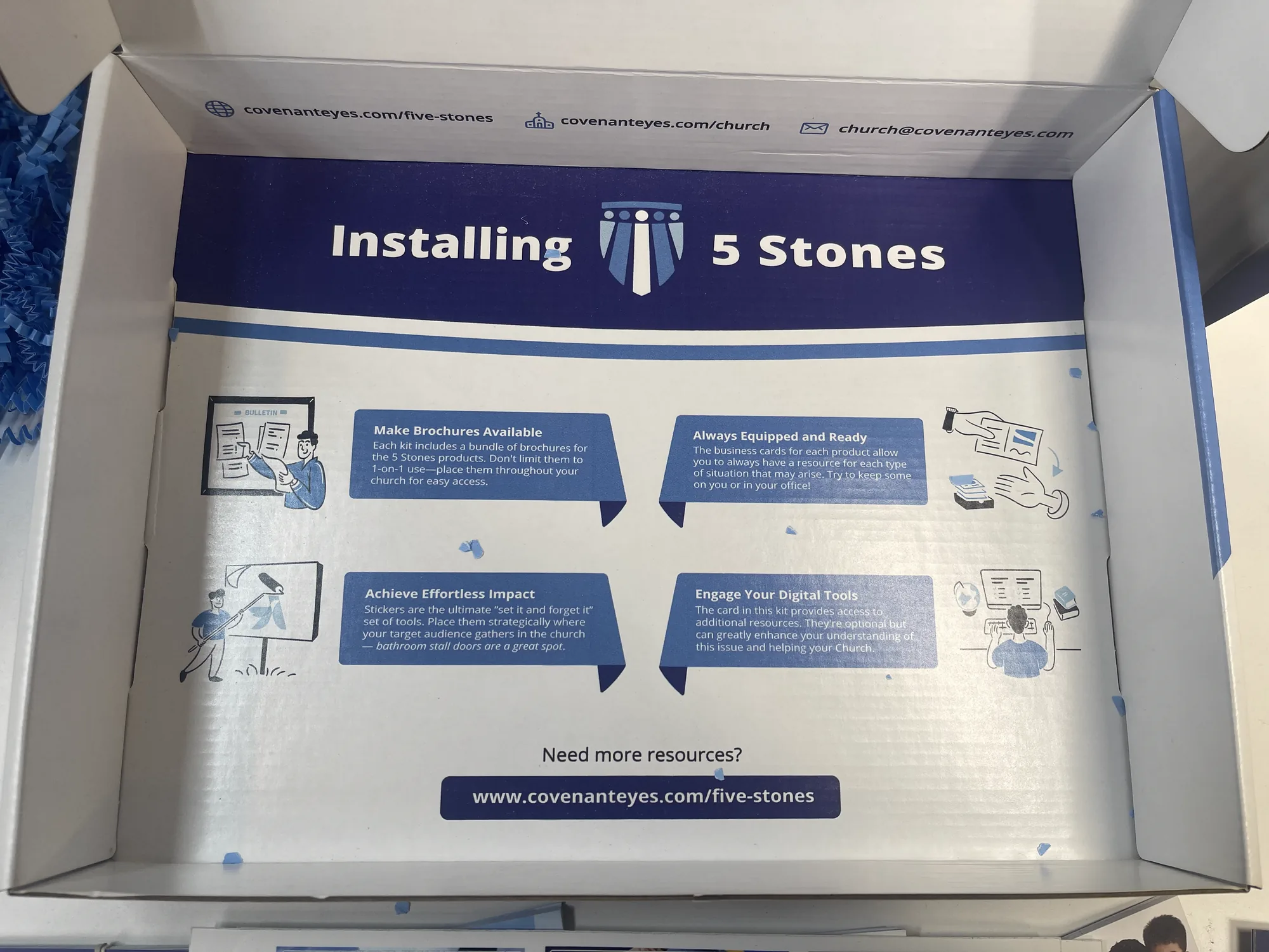 A close view of the printed floor of the box: an &ldquo;Installing 5 Stones&rdquo; panel with four illustrated instructions and a link for more resources.
